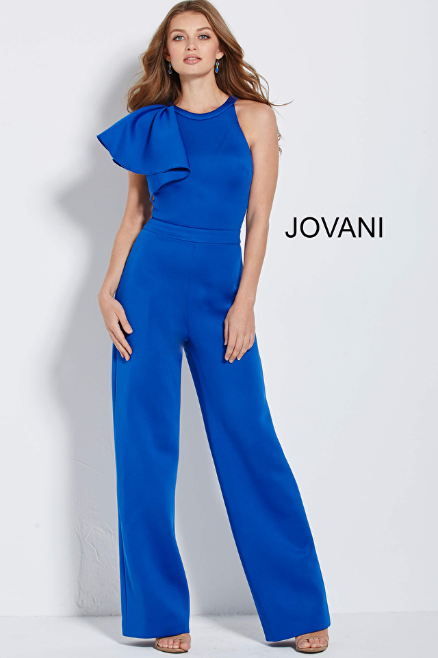 Model wearing Jovani style 57580 dress