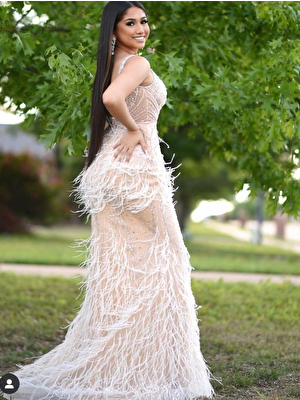 Off white feather Jovani prom dress 03023