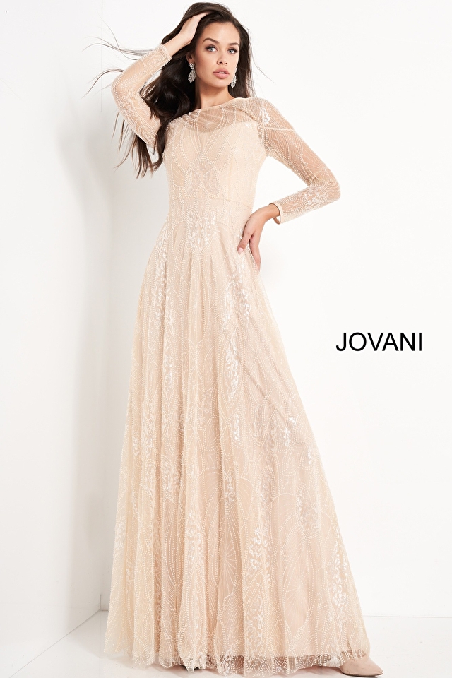 Model wearing Jovani style 03261 dress