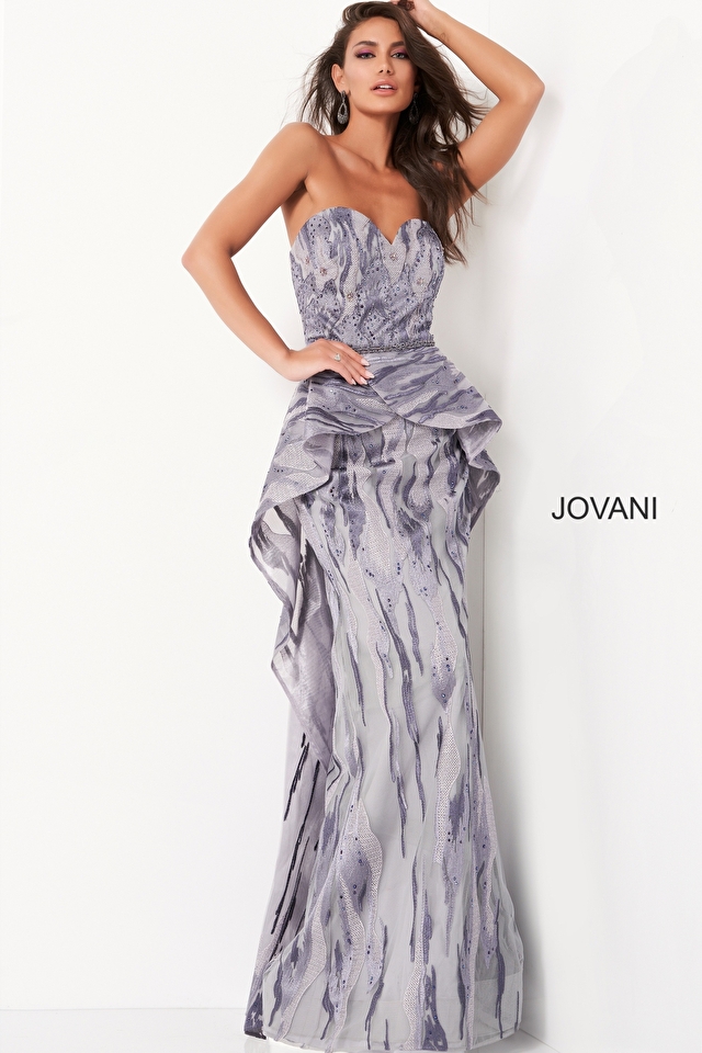 Model wearing Jovani style 04436 dress