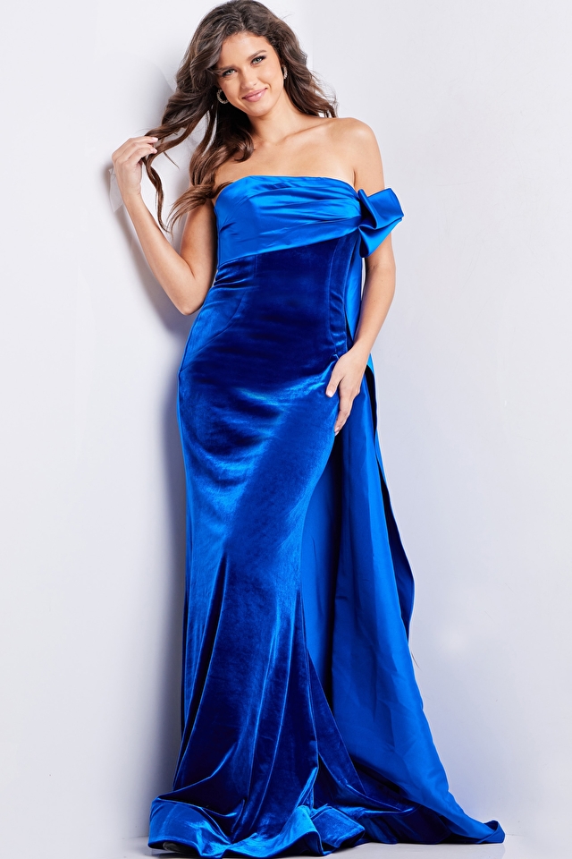 Model wearing Jovani style 37390 prom dress