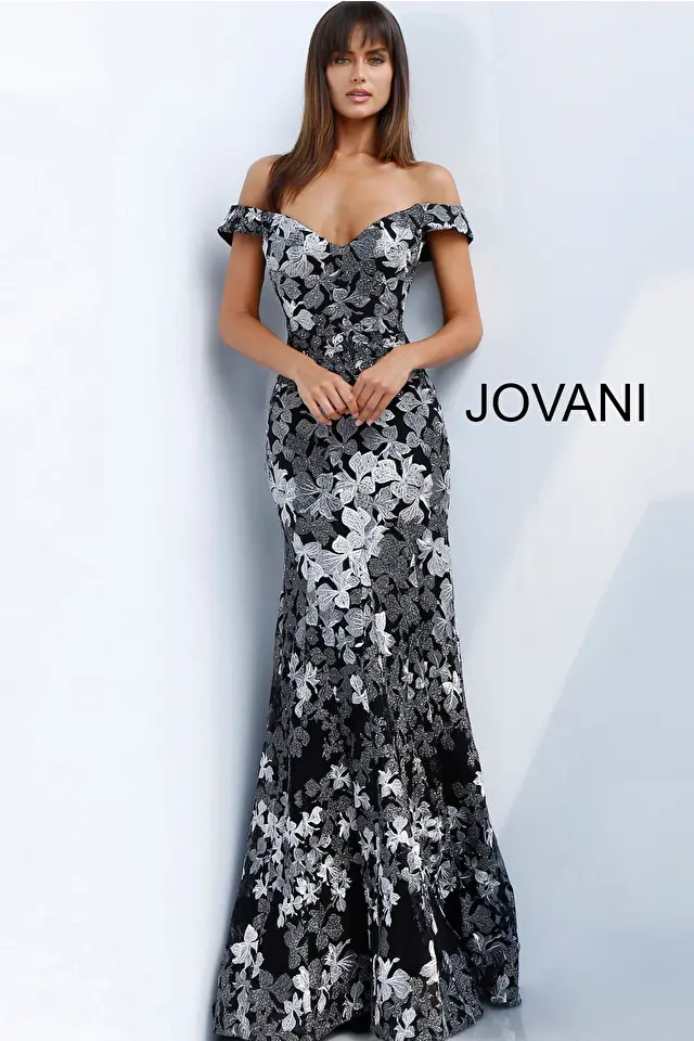 Model wearing Jovani style 61380 dress