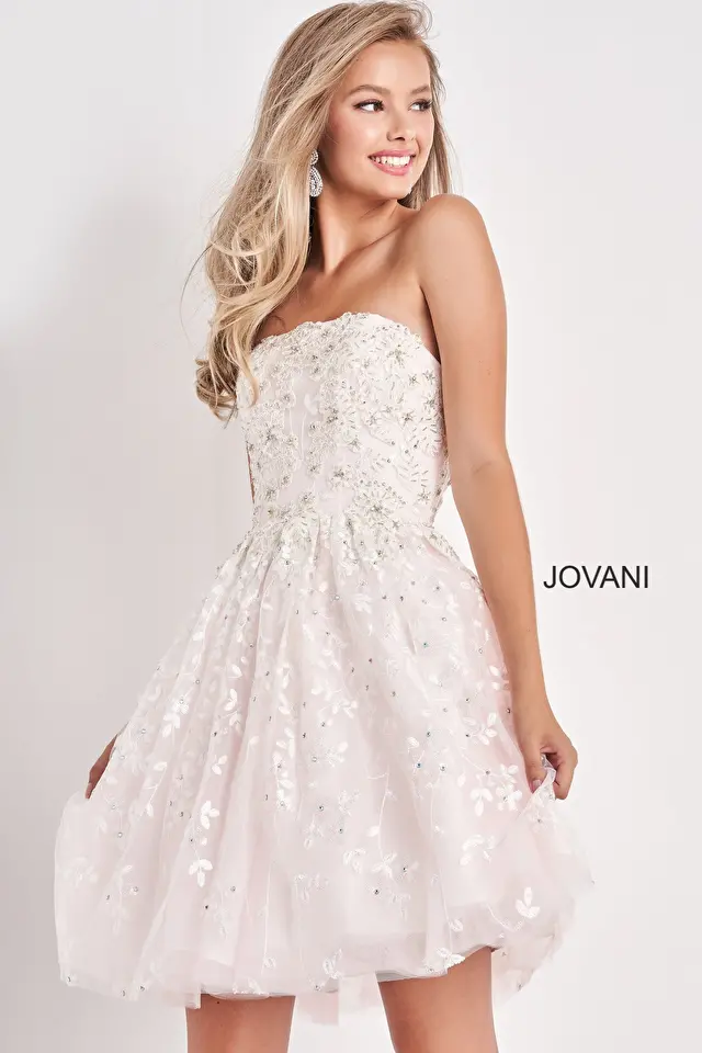 Model wearing Jovani style K68026 dress