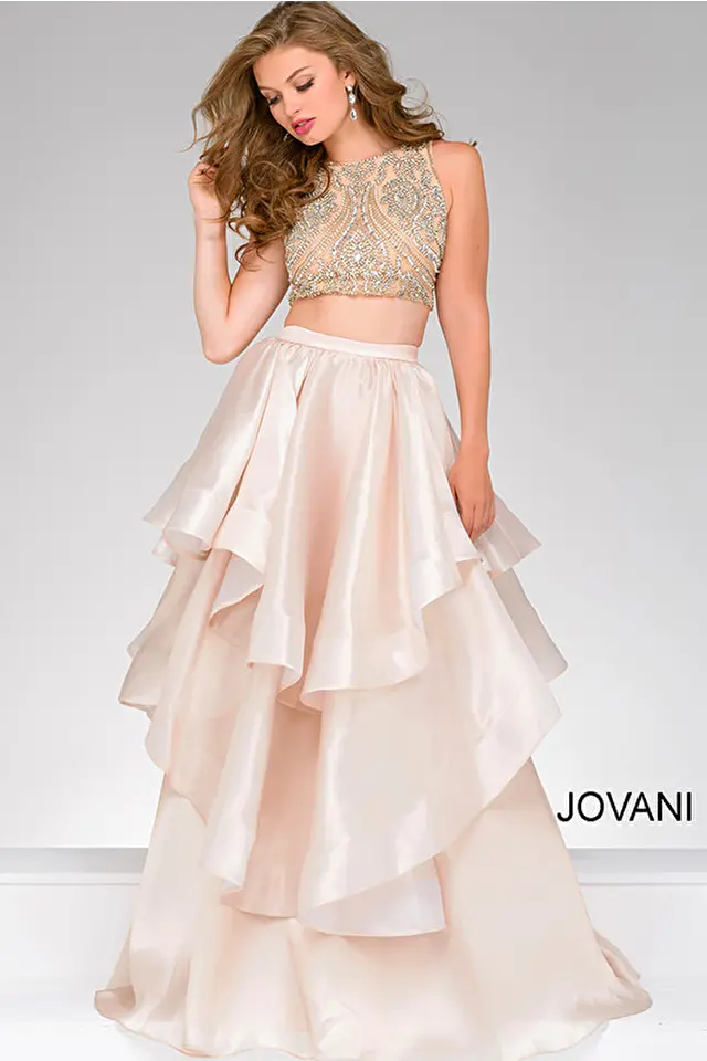 Model wearing Jovani style 36636 dress