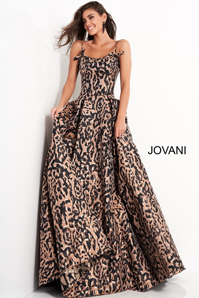 Model wearing Jovani style 03838 dress