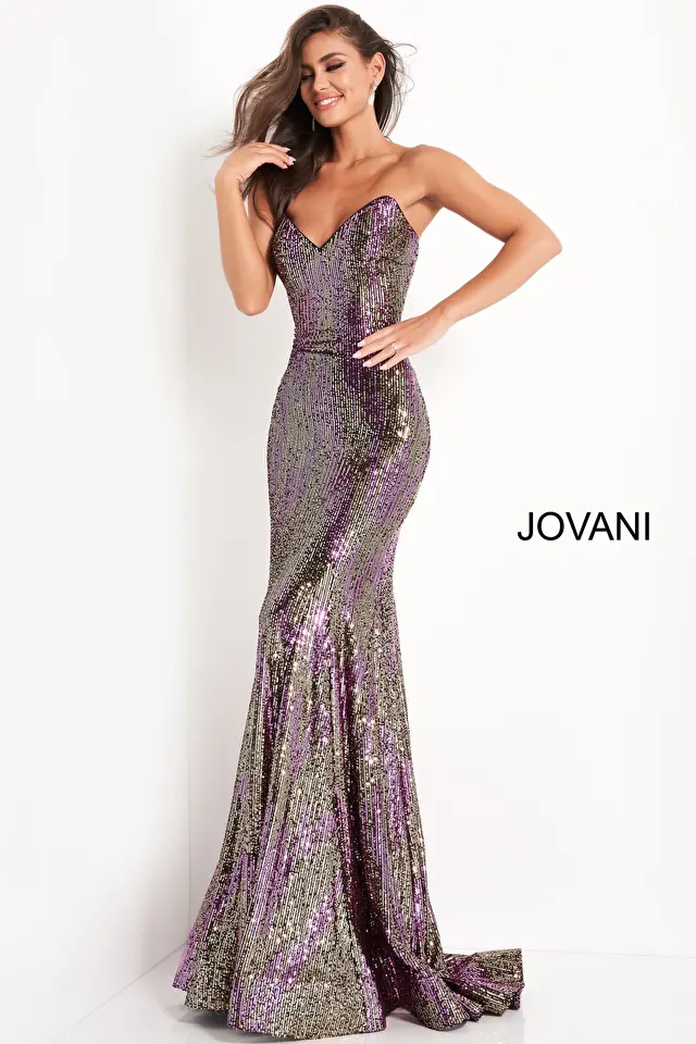 Model wearing Jovani style 04155 dress