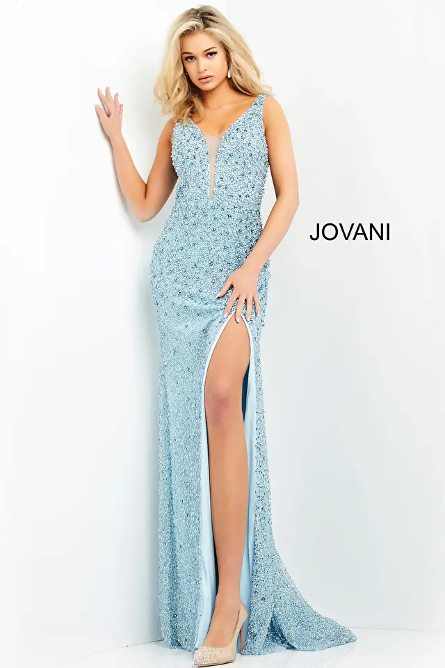 Model wearing Jovani style 04636 dress