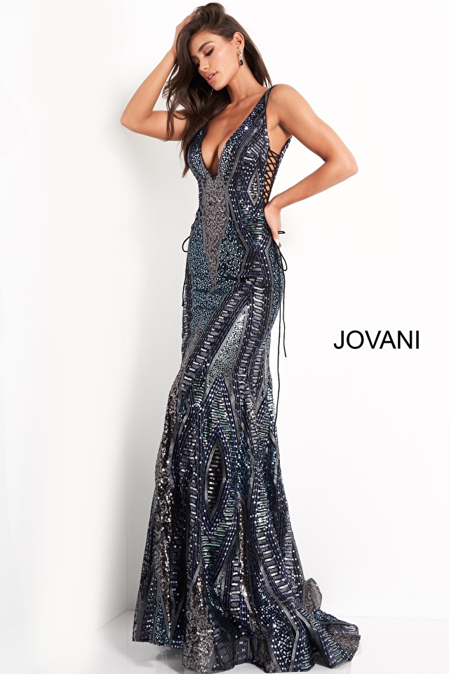 Model wearing Jovani style 05071 dress