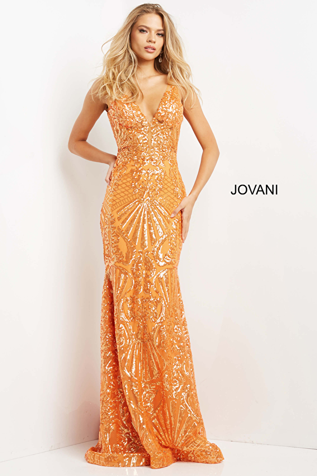 Model wearing Jovani style 07276 dress