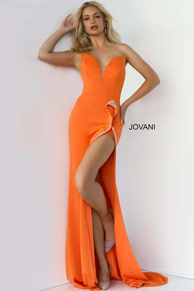 Model wearing Jovani style JVN07323 prom dress