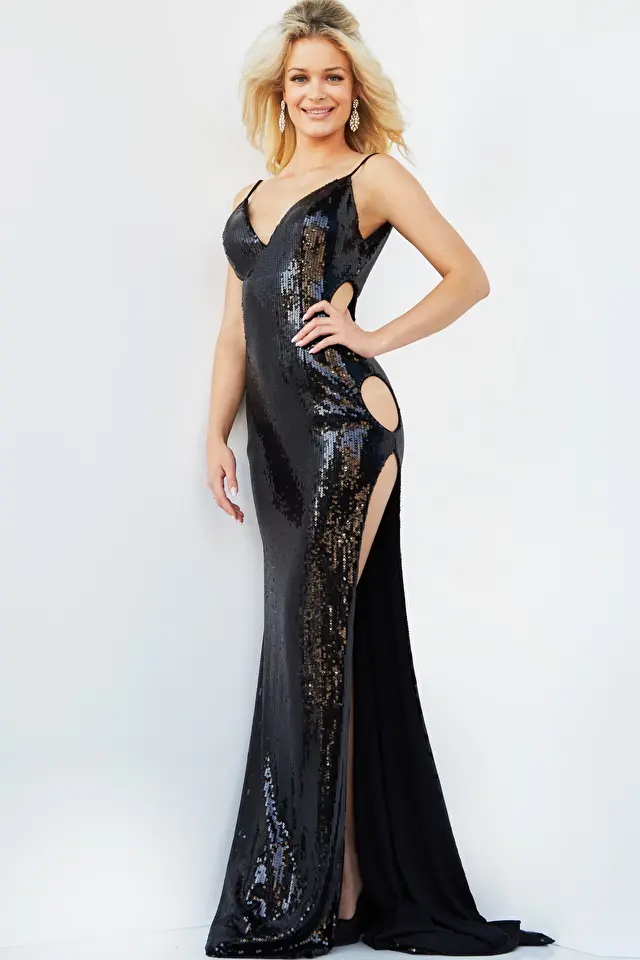 Model wearing Jovani style 07532 prom dress