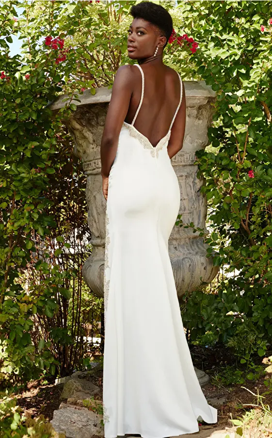 backless white dress 09009