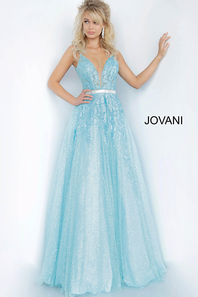 Model wearing Jovani style 2098 dress
