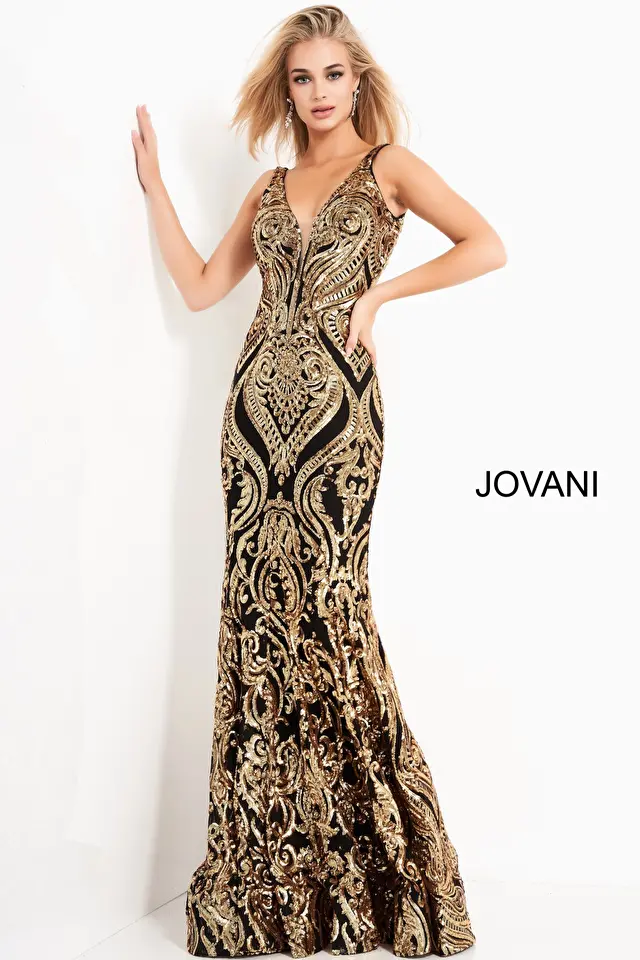 Model wearing Jovani style 2669 dress