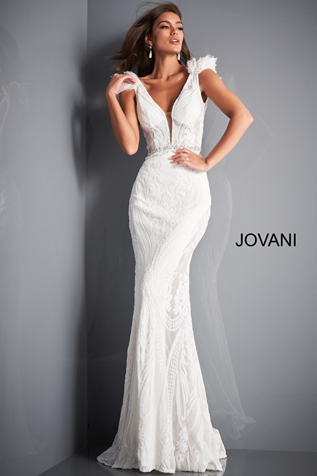 Model wearing Jovani style 3180 prom dress