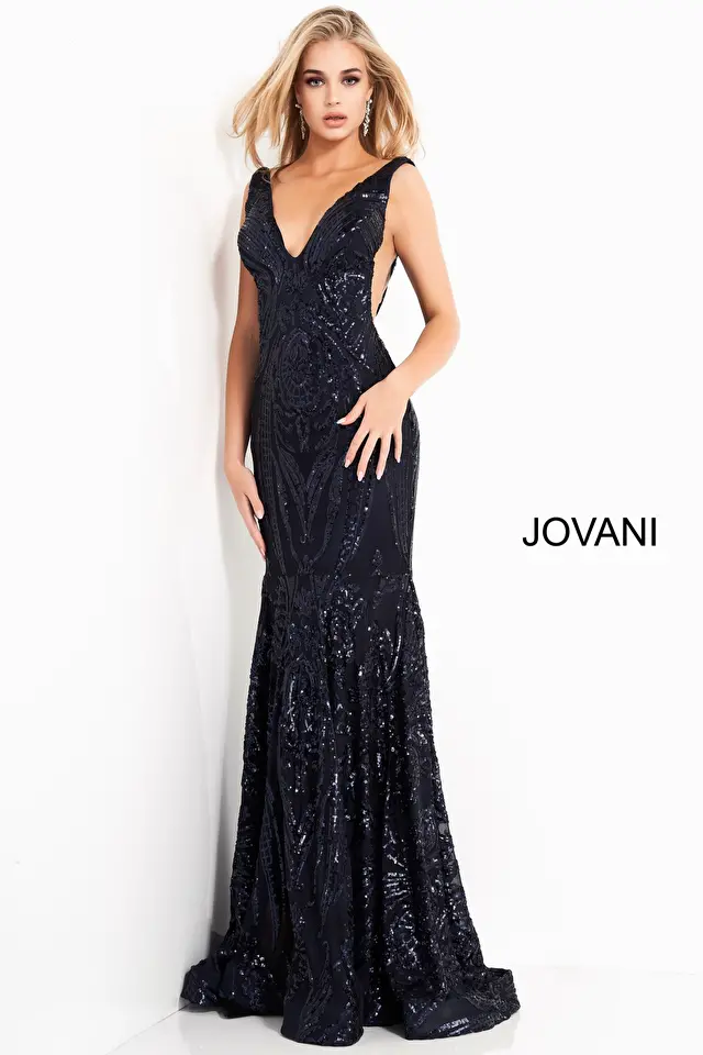 Model wearing Jovani style 3186 dress