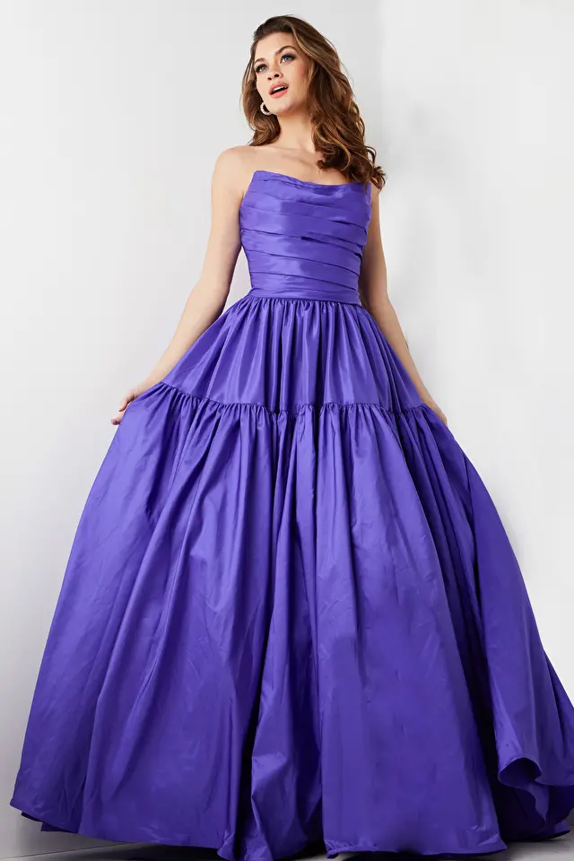 Model wearing Jovani style 38331 prom dress