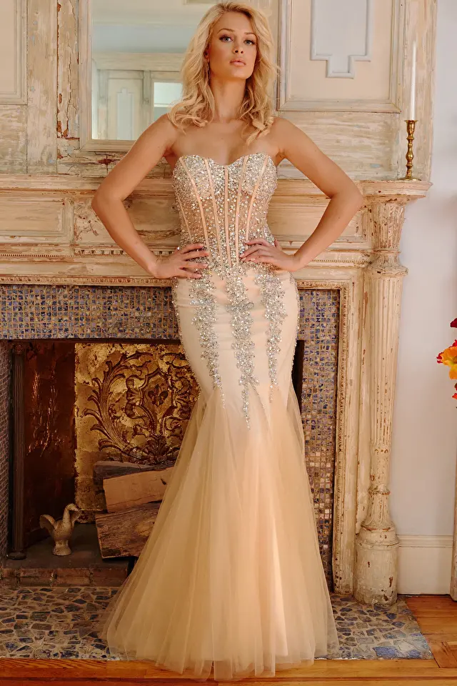 Model wearing Jovani style 5908 mermaid prom dress