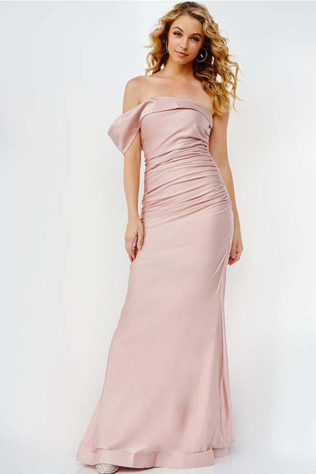 Model wearing Jovani style JVN07640 prom dress
