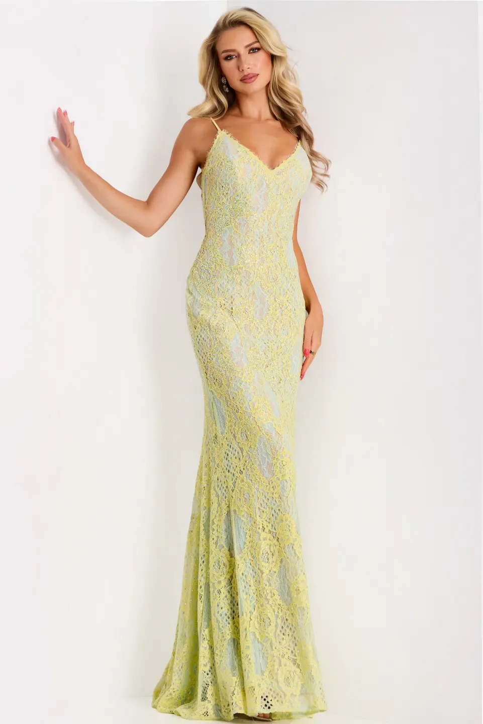 Model wearing Jovani dress 44668.