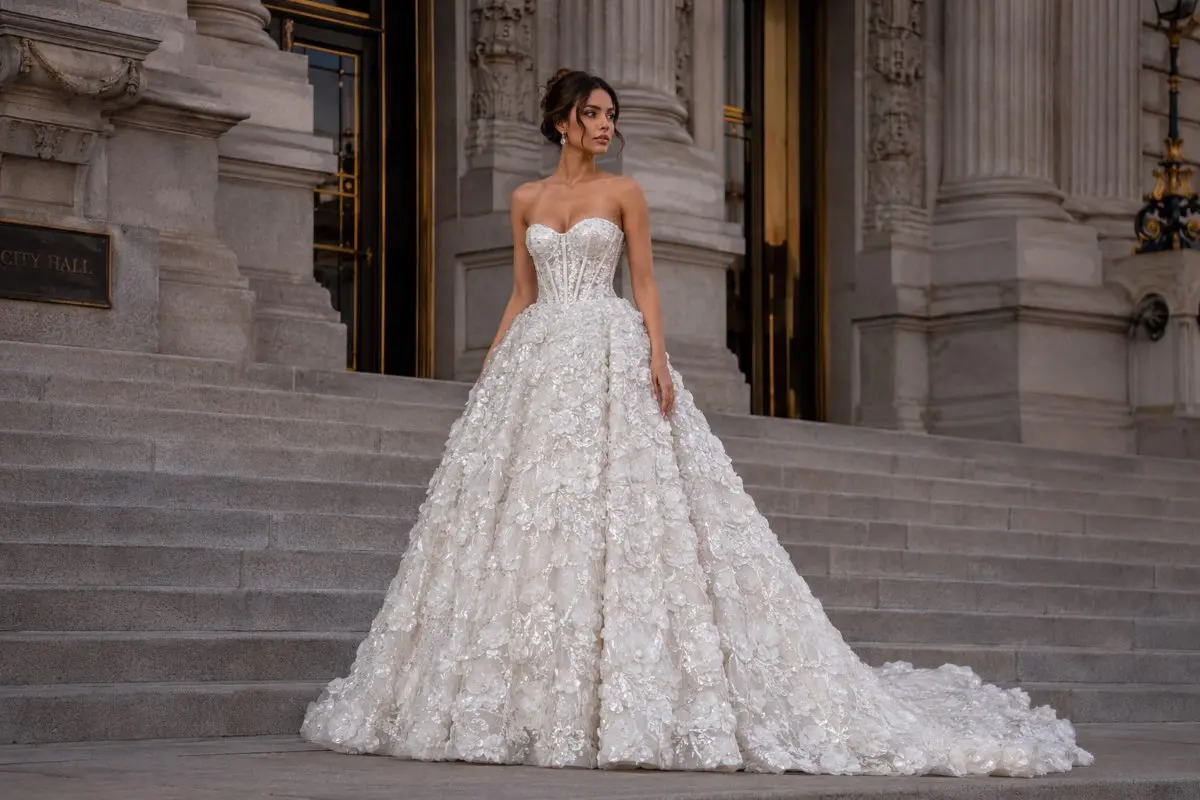 Modern courthouse bridal gown on city hall steps