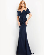 Model wearing Green Strapless V Neckline Dress 06403
