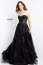 Model wearing Jovani 07901 black gown with sweetheart neckline