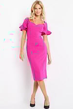 Front view of model wearing Jovani 09059 fuchsia dress with sweetheart neckline