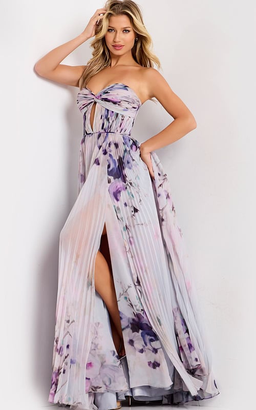 Flowing chiffon dress in purple floral pattern 42564