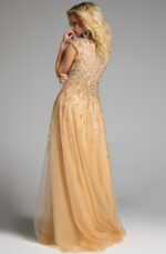 Model wearing Jovani dress 26123.