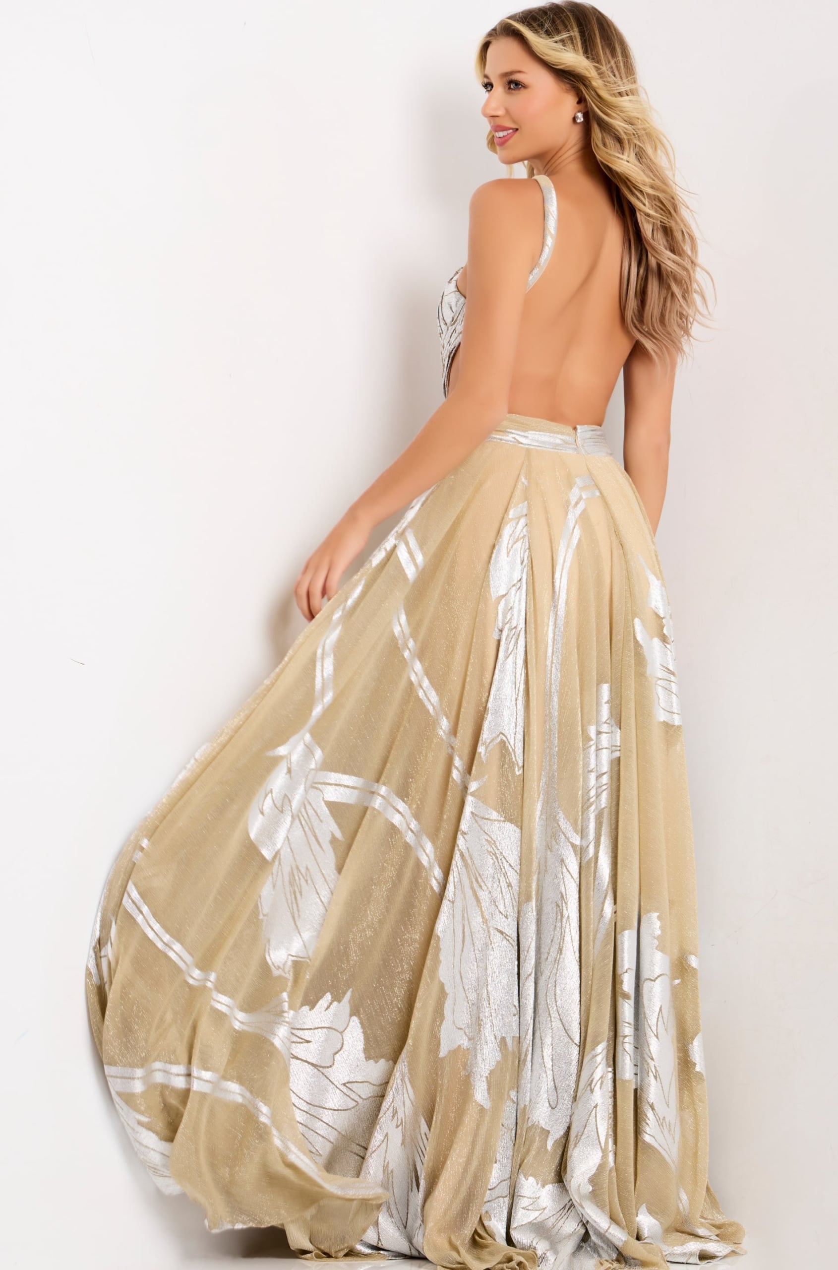 Glitter floral pattern prom gown with leg slit