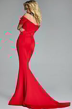 Model wearing Jovani dress 36469.