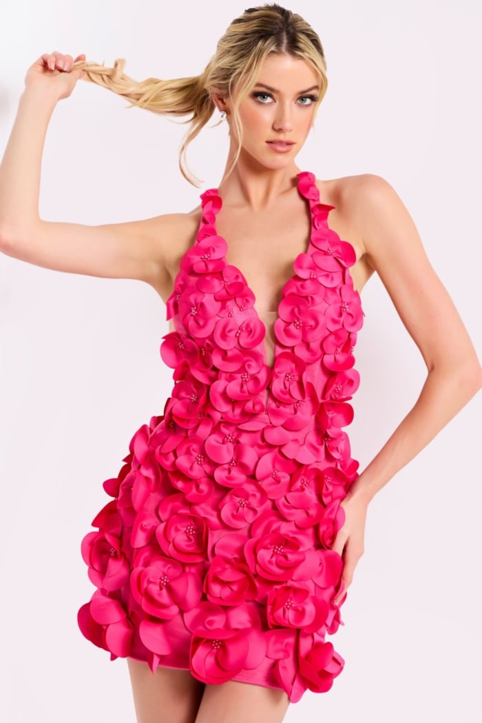 Sleeveless short dress with bold flower appliqué 38362
