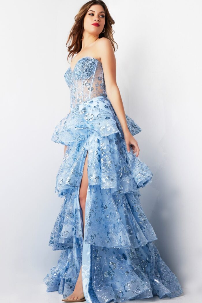 Side view of model in Jovani 38528 light blue dress with sweetheart neckline