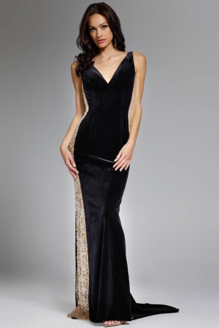 Model wearing Jovani dress 42026.