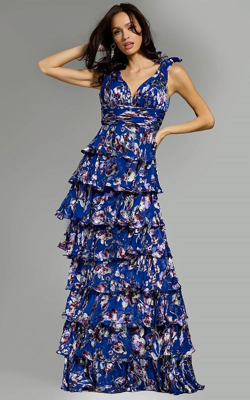 Model wearing Jovani dress 42381.