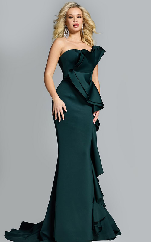 Model wearing Jovani dress 42543-1.