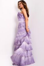 Model wearing Jovani dress 43263.