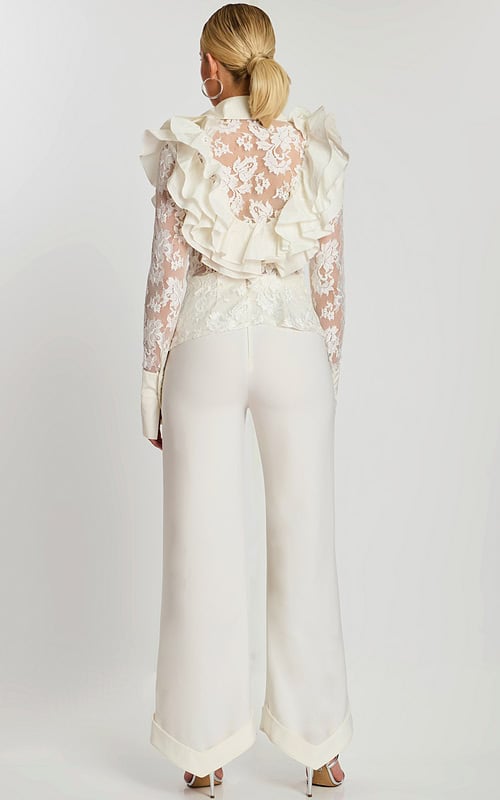 back view of white pantsuit 43365