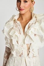 close up of ruffled top 43365