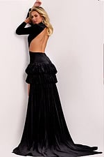 Model wearing Jovani dress 43819.
