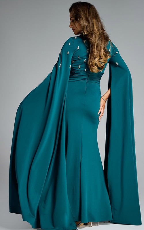 Model wearing Jovani dress 43830.
