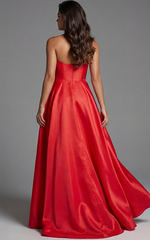 back of simple mother of the bride dress 44180