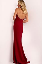 Model wearing Jovani dress 44184.