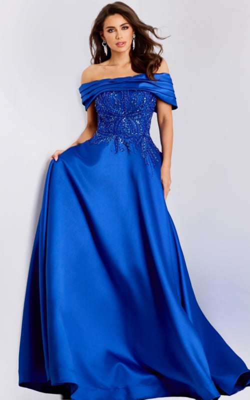 Model wearing Jovani dress 44308.