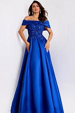 Model wearing Jovani dress 44308.