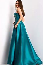Model wearing Jovani dress 44352.