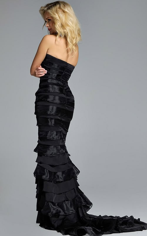 Model wearing Jovani dress 44383.