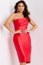 Model wearing Jovani dress 44530.