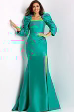Model wearing Jovani dress 45214.